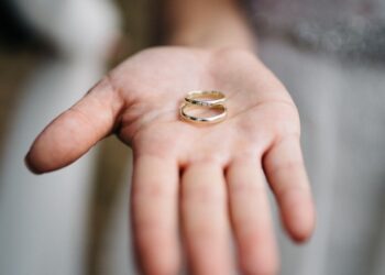 Canadian Man Unearths Lost Wedding Rings in Landfill