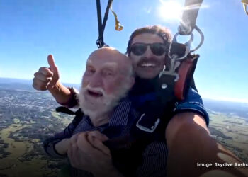 89-year-old shows adventure has no age limit with birthday skydive